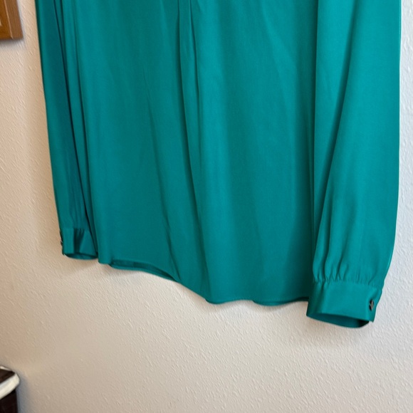 Lafayette 148‎ New York Turquoise 100% Silk Blouse - Picture 4 of 13